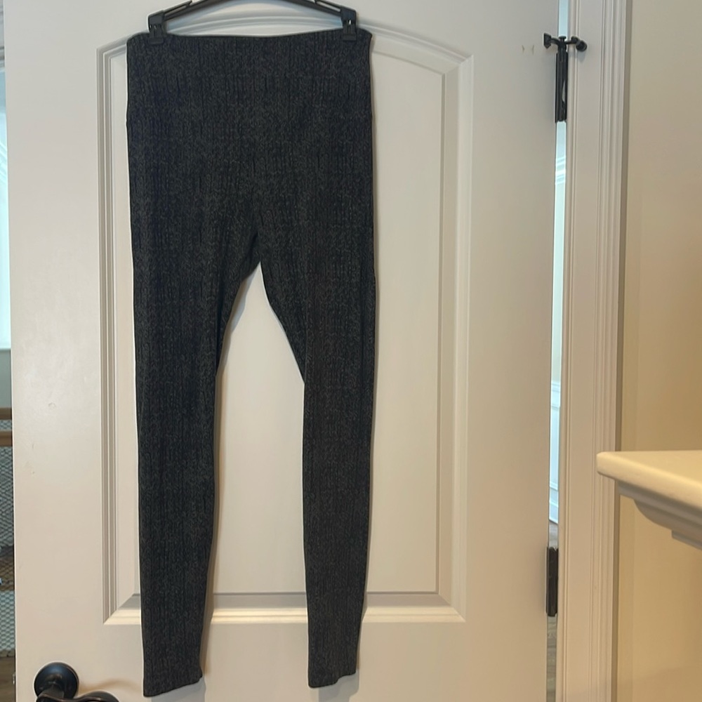 Lysse leggings size M